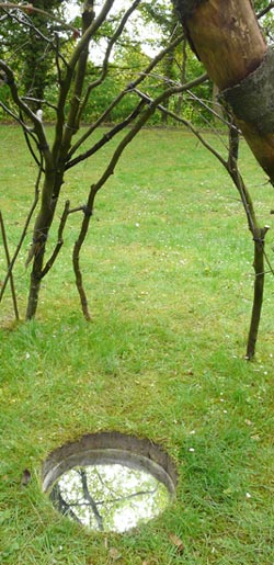 Land Art sculpture by Sonja van Kerkhoff + Sen McGlinn.